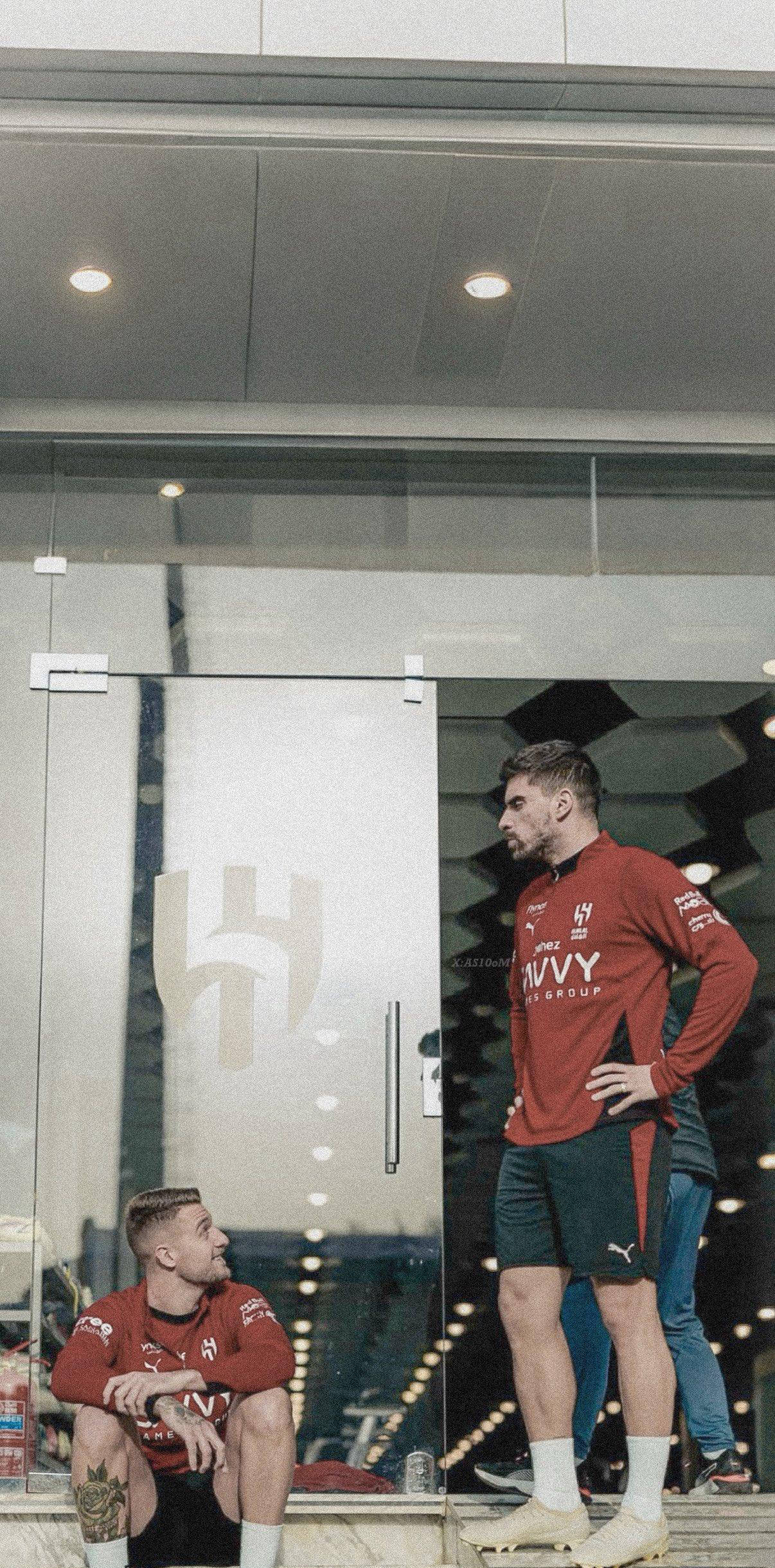 曼联冬窗或无引援,1500万签内维斯计划搁浅,杯赛全败亏损严重